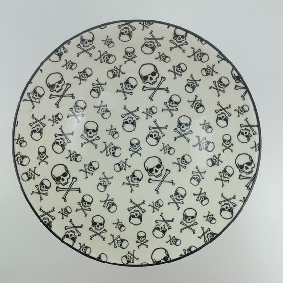 Mug Shotz Stoneware Skull & Crossbones Footed Serving Bowl - B - Picture 1 of 11